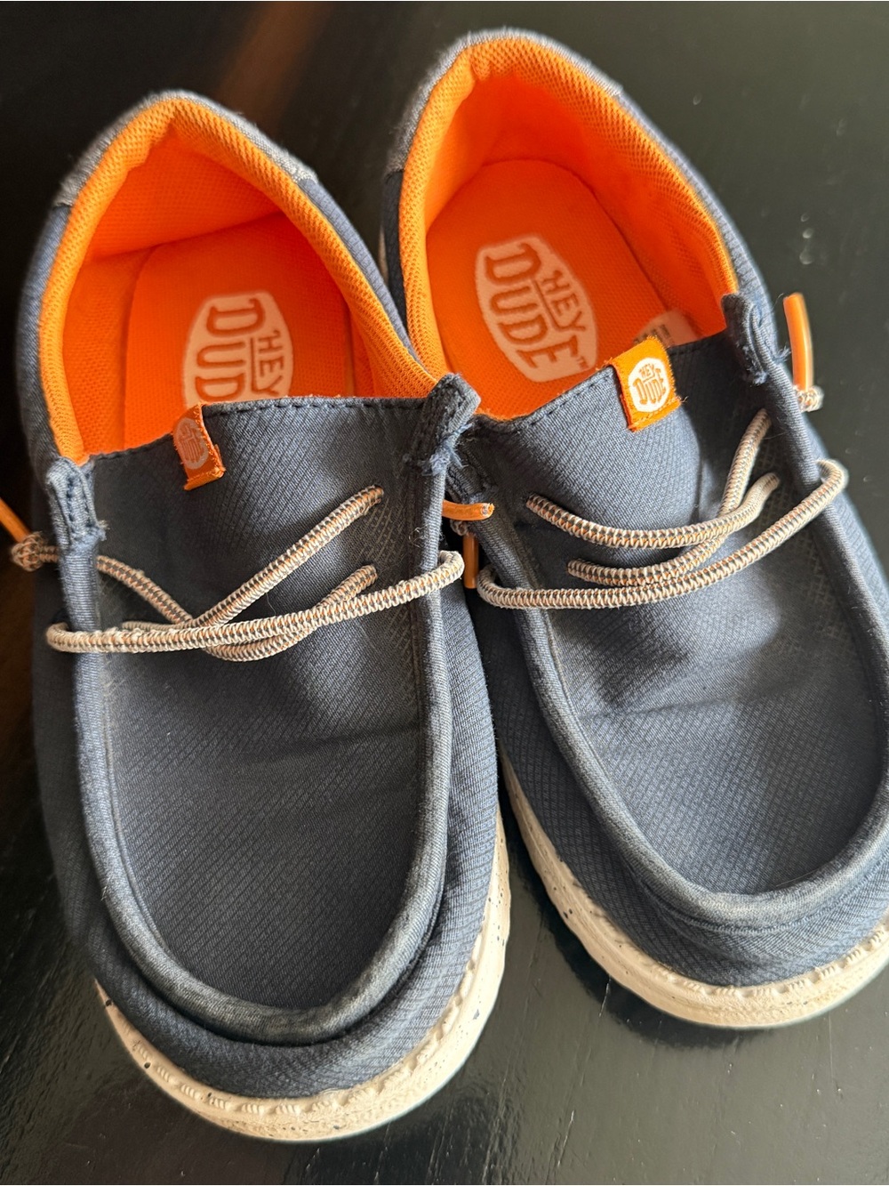 Boys HeyDude Wally sport blue orange kids size 13